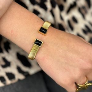 Armband – Svart sten – Guld