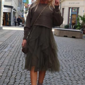 Amber – Tyllklänning  & tröja set – Khaki